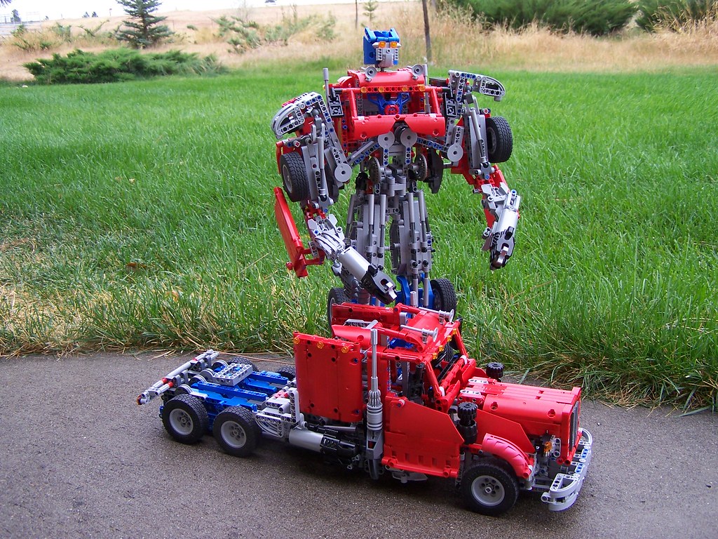 Lego technic – Top 50 cele mai spectaculoase seturi de LEGO Technic - 9